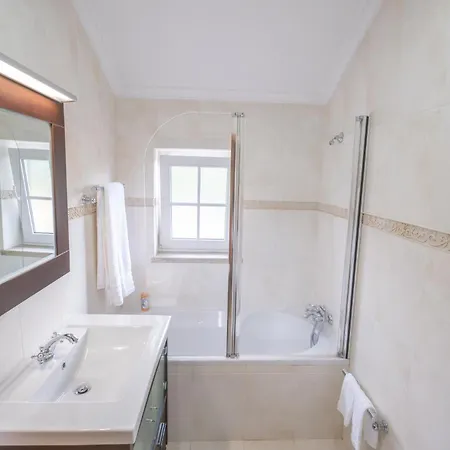 Casa Do Sino, Moderna Perto Do Douro דירה